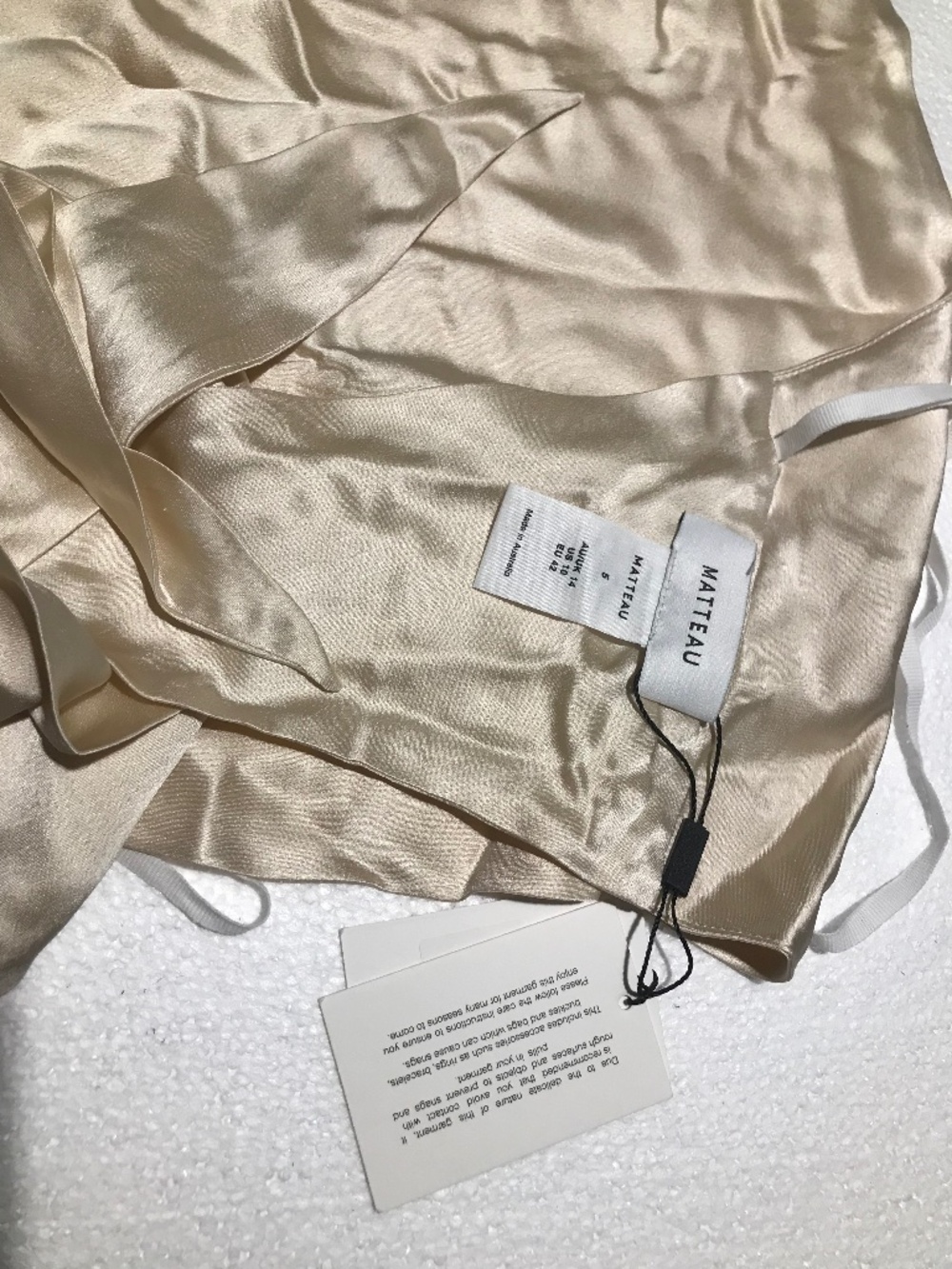 Matthau silk scarf blouse NWT size 5 ivory